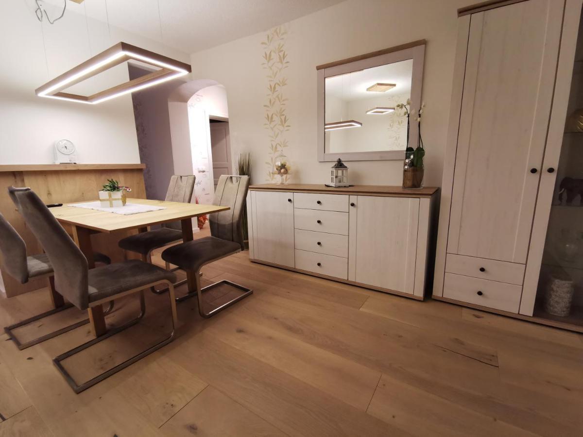 Ferienwohnung Und Pension Guertler Mohlsdorf Luaran gambar