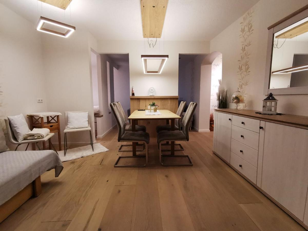 Ferienwohnung Und Pension Guertler Mohlsdorf Luaran gambar