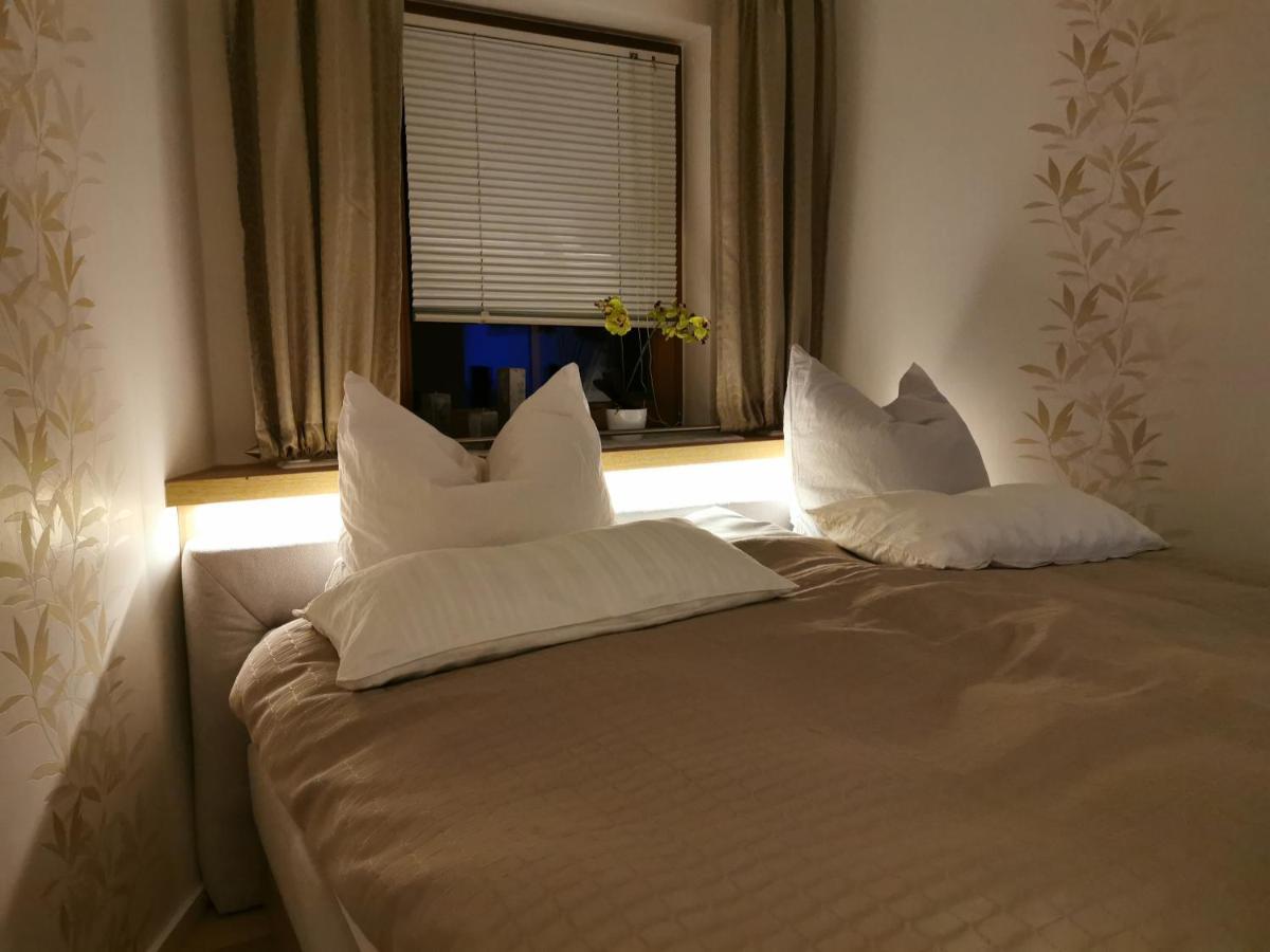 Ferienwohnung Und Pension Guertler Mohlsdorf Luaran gambar