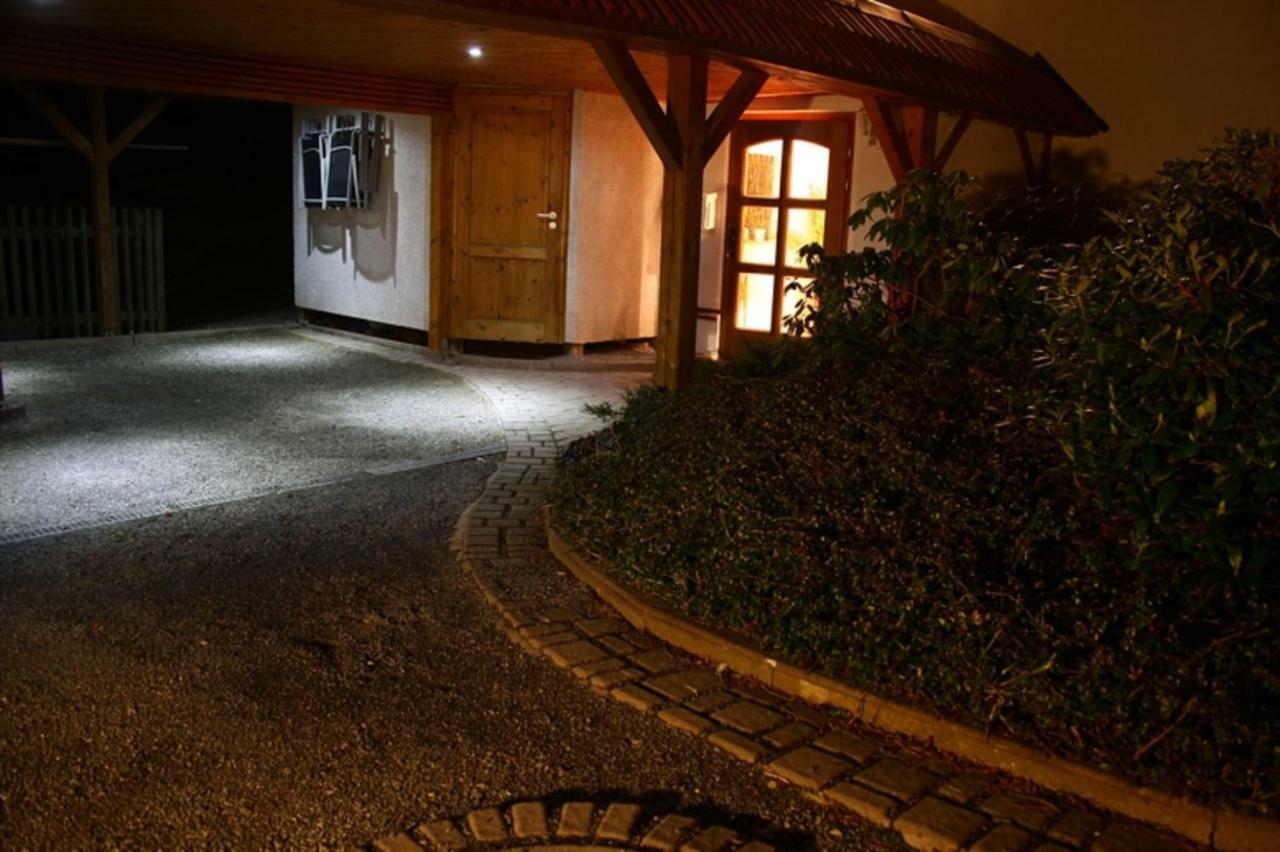 Ferienwohnung Und Pension Guertler Mohlsdorf Luaran gambar